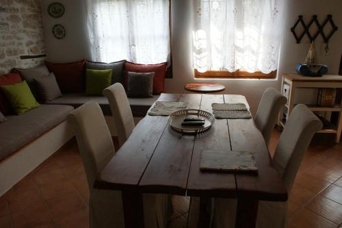 Pelion Kallisti in Pinakates