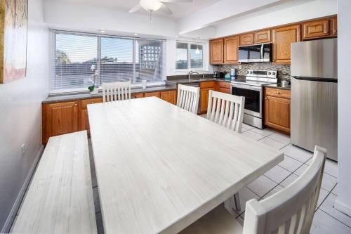 Seaspray Condos 112B - image 11