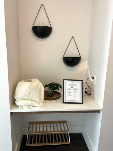 2BD Midtown ATL W-Balcony & Black Truck Option in English Avenue