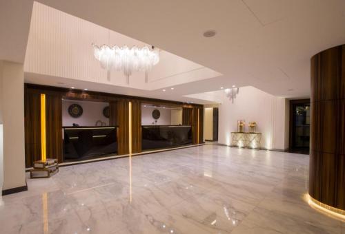 Opera Hotel in Kfar Yassine