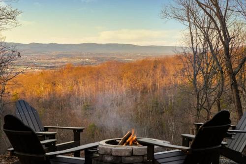 Hygge mountain retreat with stunning views in New Market (VA)