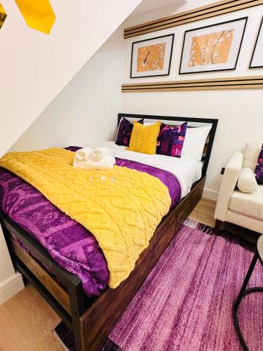 R2 - Modern Self-Contained En-Suite Private Room near QE Hospital Harborne R2 - Modern Self-Contained En-Suite Private Room near QE Hospital Harborne