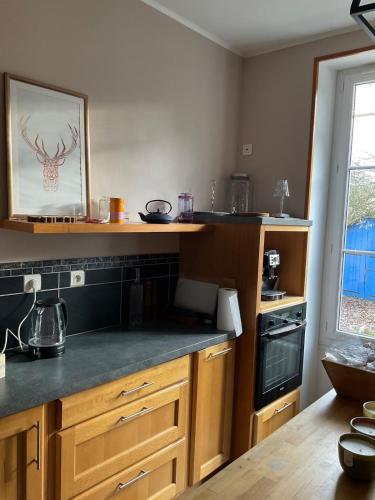 Maison chaleureuse avec grand jardin à 2h de Paris (Maison chaleureuse avec grand jardin a 2h de Paris) in 聖加來