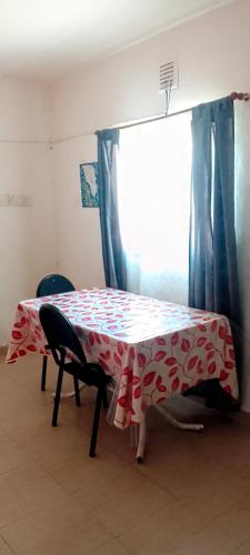 Teros in 칼레타 올리비아