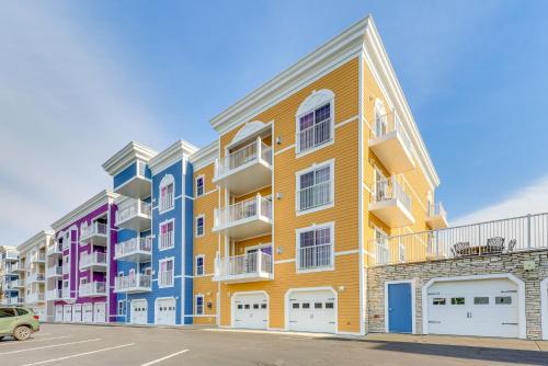 Charming New Buffalo Condo Walk to Lake Michigan! in 密歇根州新水牛城 (MI)