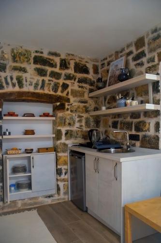 ห้องครัว, Etno House Mali Grm in สตาริ บาร