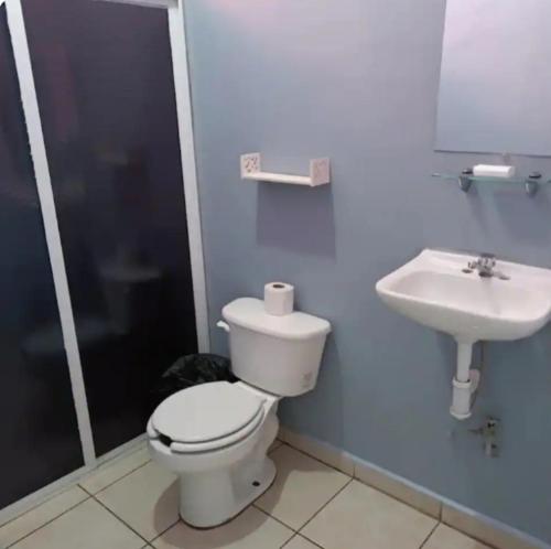 Cómodos cuartos para tu economia (Comodos cuartos para tu economia) in 馬薩特蘭市中心