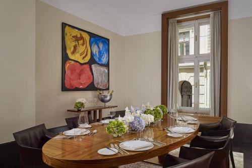 Tárgyalóterem/bálterem, The Ritz-Carlton, Vienna near Zene Háza