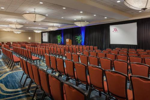 Marriott Tampa Westshore - image 14