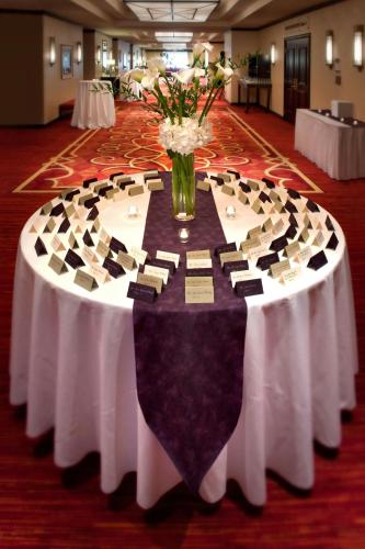 Trumbull Marriott Shelton - image 7
