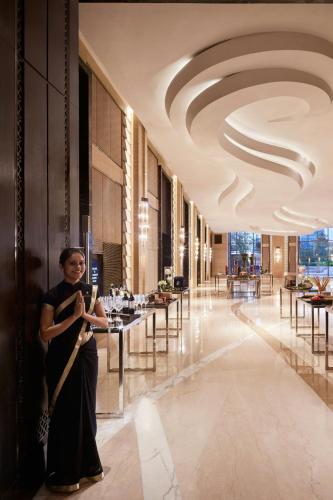 JW Marriott Mumbai Sahar Airport