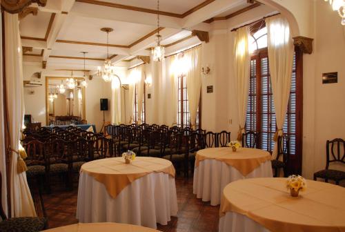 Hotel Savoy