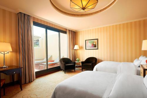The Westin Valencia, Valence (photo 8)