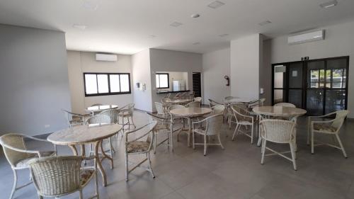 Meeting room / ballrooms, Cobertura Luxuosa, pe na areia - Exclusividade na Praia do Tombo, Guaruja, a Mais Premiada com Bande near Churrascaria Yedo