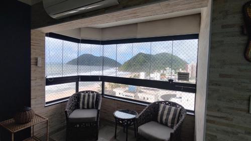 View, Cobertura Luxuosa, pe na areia - Exclusividade na Praia do Tombo, Guaruja, a Mais Premiada com Bande near Churrascaria Yedo