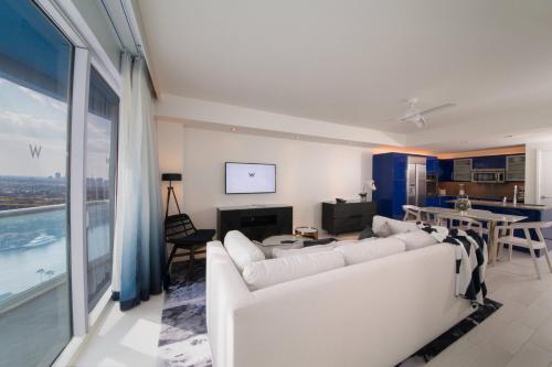 W Fort Lauderdale - image 11