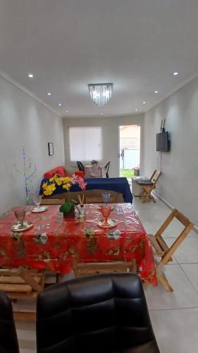 Casa de Praia em Unamar Cabo Frio 6 pessoas in Unamar
