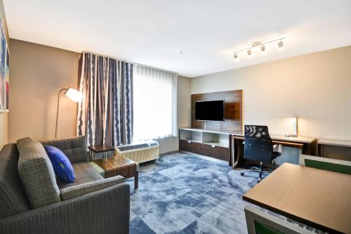 2 bedrooms, 3 beds