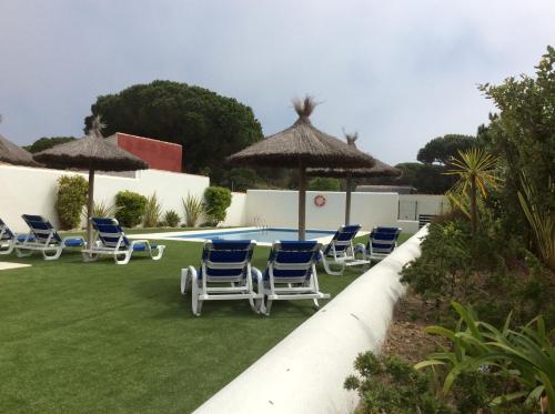 Villas La Barrosa - image 6