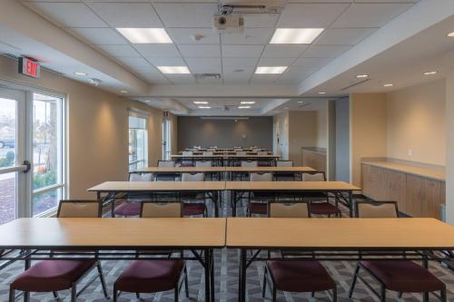 TownePlace Suites by Marriott Syracuse Clay - image 11