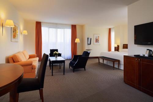 Sheraton Carlton Nuernberg - image 7