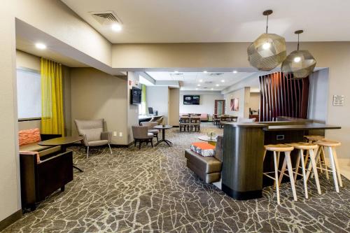 SpringHill Suites Florence - image 11