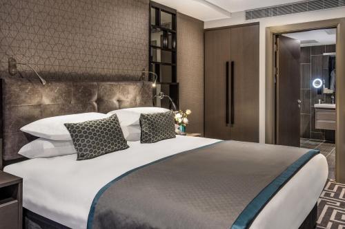 Courthouse Hotel Shoreditch - image 8