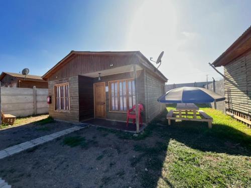2 bedrooms, 6 beds