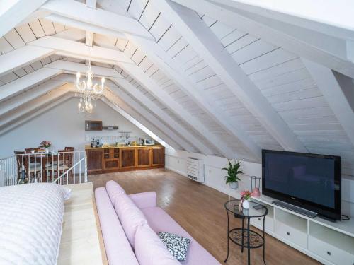 Secret Apartments - One Bedroom Apartment Secret Apartments - One Bedroom Apartment