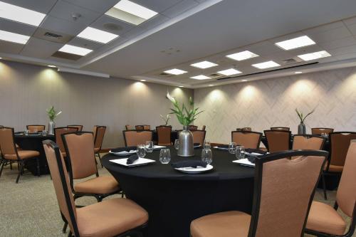SpringHill Suites Columbia Downtown The Vista - image 9