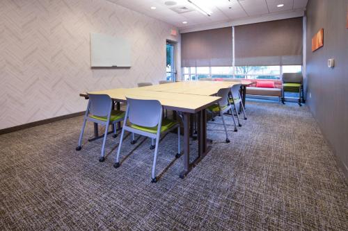 SpringHill Suites by Marriott Philadelphia Valley Forge/King of Prussia - image 9
