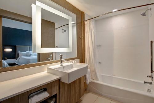SpringHill Suites by Marriott Orangeburg - image 6