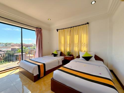 VPlus Hotel Room Type - Superior Twin Room