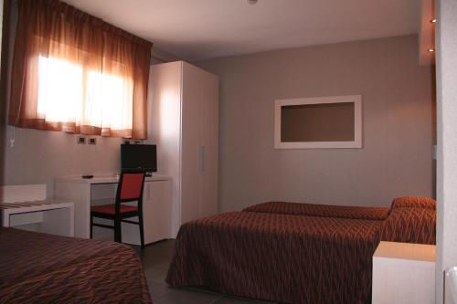 Hotel Cavour - image 11
