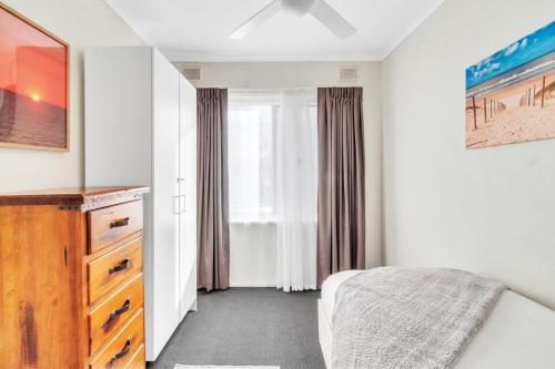 Semaphore's Seaside Retreat in Semaphore