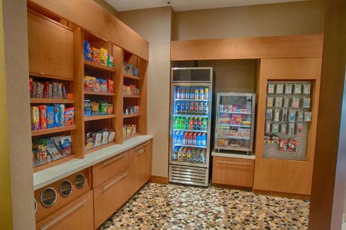 SpringHill Suites by Marriott Canton - image 6