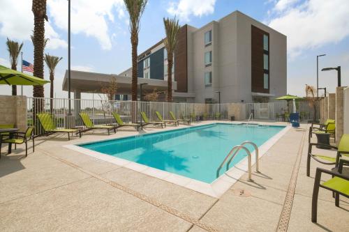 สระว่ายน้ำ, SpringHill Suites by Marriott Phoenix Goodyear in กู๊ดเยียร์
