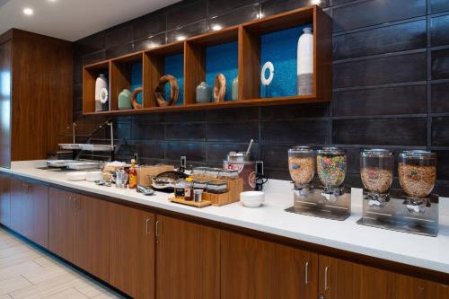 SpringHill Suites by Marriott Kansas City Northeast - image 8