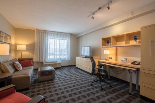 TownePlace Suites by Marriott Provo Orem - image 5