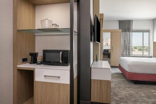 SpringHill Suites by Marriott Phoenix West/Avondale - 편의 시설/서비스