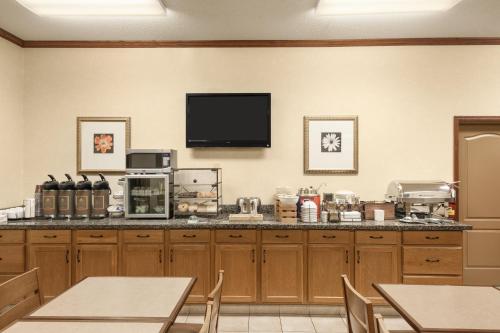 Country Inn & Suites by Radisson, Sioux Falls, SD