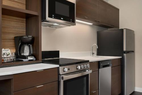 TownePlace Suites by Marriott Logan - image 10
