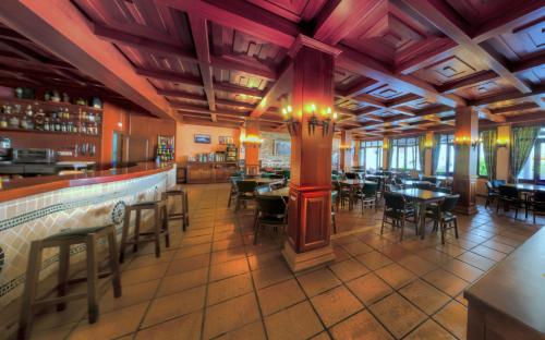 Hotel Porfirio - main image