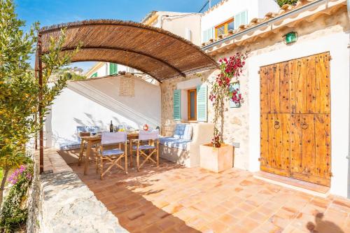 Can Titina in بويجبونينت