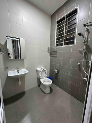 简 民宿 居銮绿园 J Home Kluang Indah 简 民宿 居銮绿园 J Home Kluang Indah