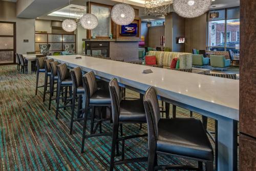 Residence Inn by Marriott Norfolk Downtown - image 2