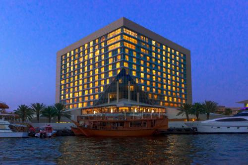 Sheraton Dubai Creek Hotel & Towers, Dubai