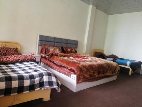 4 SEASON Hotel And Suites  in Sangota