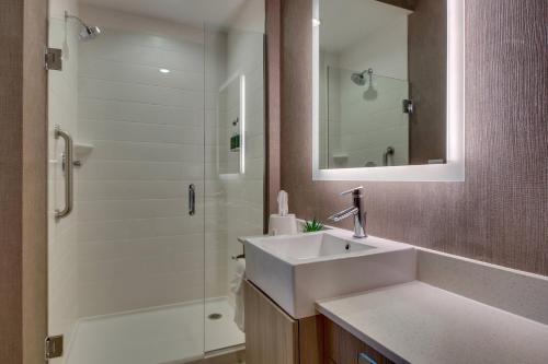 SpringHill Suites by Marriott Gulfport I-10 - image 8