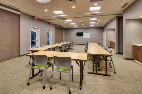 SpringHill Suites by Marriott Gulfport I-10 - image 6